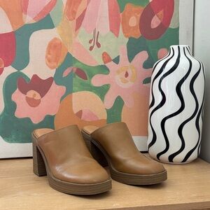 Caramel Brown Women's Mules